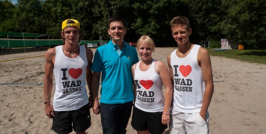 Beim Beachtennis-Turnier im Parkbad Wadgassen am vergangenen Wochenende war natürlich auch das I love Wadgassen Team dabei