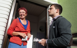 Seit dem 10. September 2013 macht der freie Bürgermeister Kandidat Sebastian Greiber seine Haustürbesuche in Friedrichweiler.